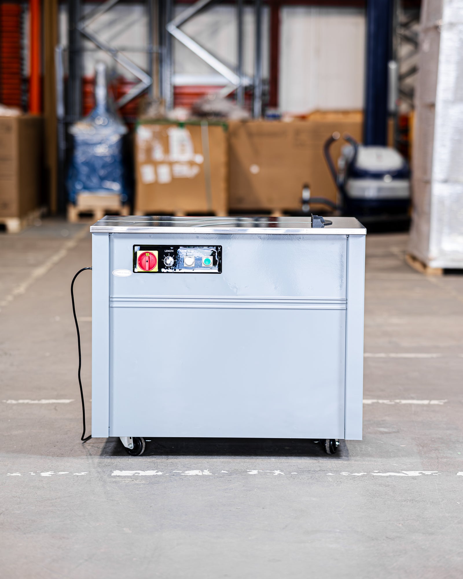 STP 500 Semi Automatic Strapping Machine