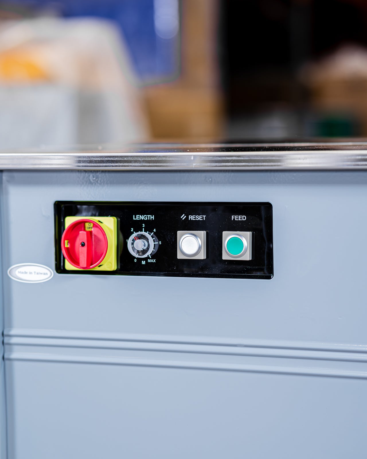 STP 500 Semi Automatic Strapping Machine